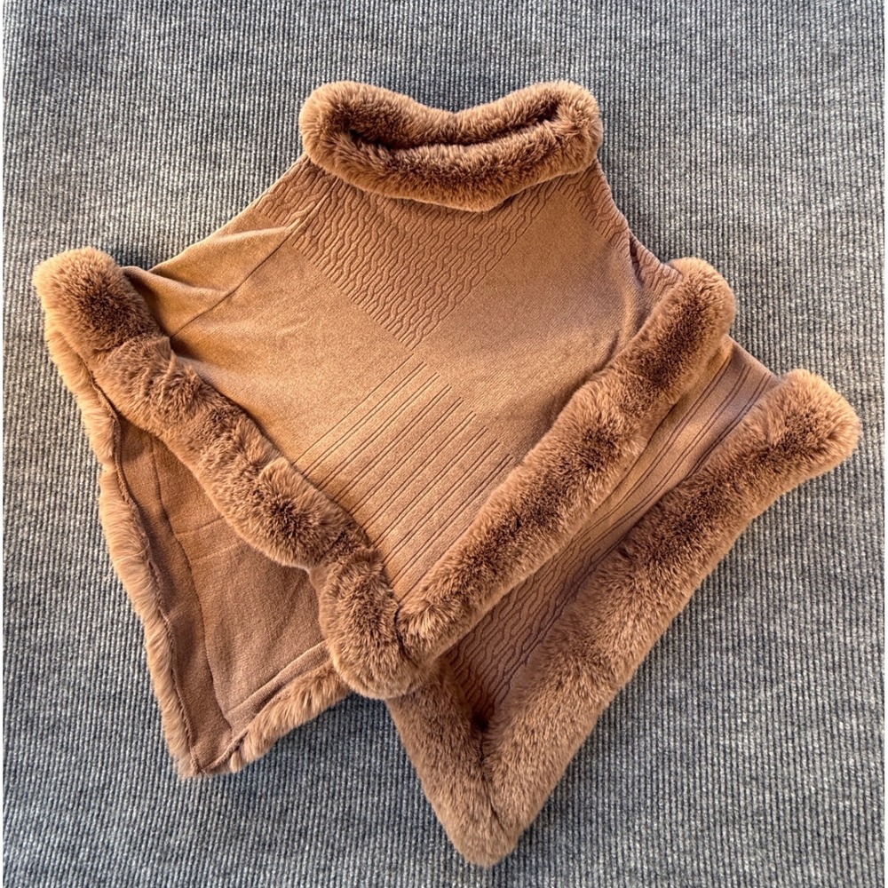 Camel Brown Faux Fur Trim Knit Poncho Cable Ribbed Pullover Wrap Cape